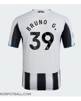 Billige Fotballdrakt Newcastle United Bruno Guimaraes #39 Replika Hjemmedrakt 2025-26 Kortermet